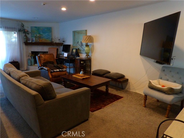 Detail Gallery Image 4 of 37 For 19140 Lahey #4,  Porter Ranch,  CA 91326 - 2 Beds | 2/1 Baths