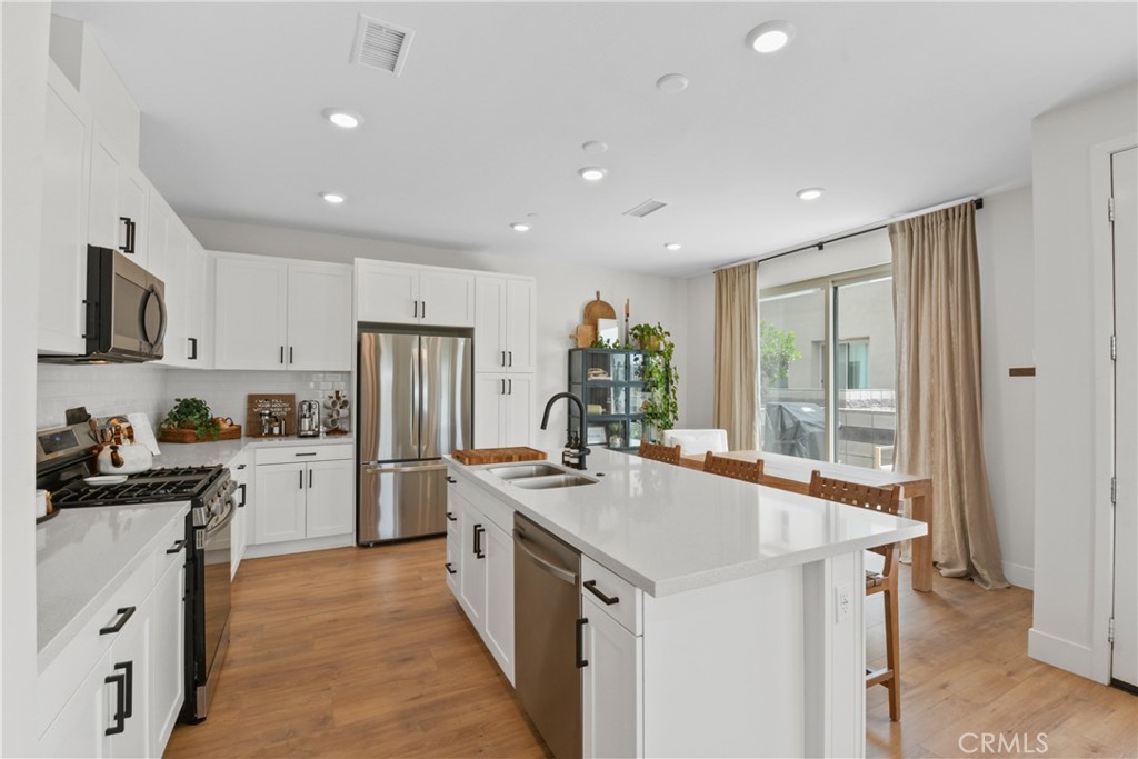 3590 E Peckham Paseo #6