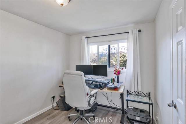 4657 Chateau Place, San Diego CA: https://media.crmls.org/medias/99114c00-68be-4d2f-9c48-7254e2bf4c92.jpg