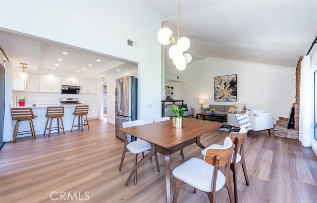 Detail Gallery Image 11 of 36 For 2 Flores, Irvine,  CA 92612 - 3 Beds | 2/1 Baths