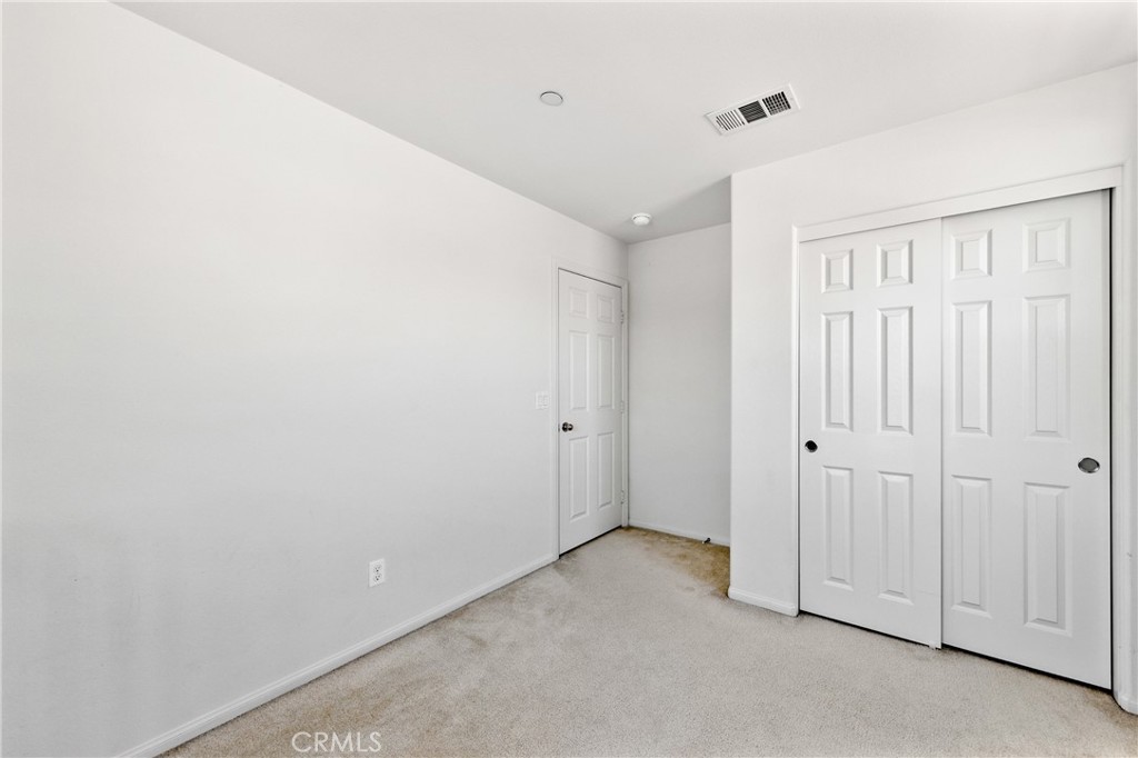 https://media.crmls.org/medias/9911d940-6e00-4416-8116-8034cbbe45d4.jpg?preset=X-Large