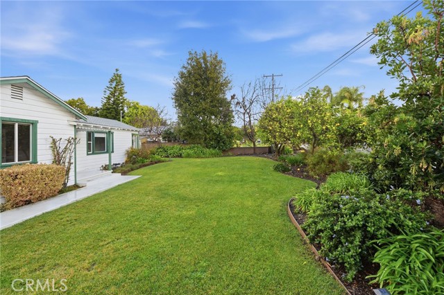 Detail Gallery Image 3 of 50 For 2279 W 239th, Torrance,  CA 90501 - 3 Beds | 2 Baths