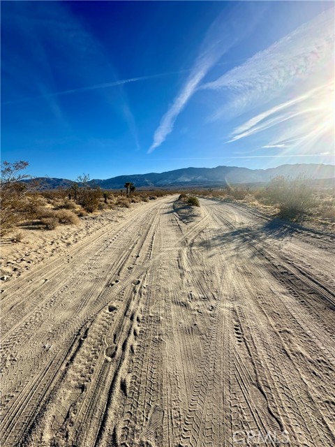 Detail Gallery Image 1 of 9 For 0 Visalia Ave, Lucerne Valley,  CA 92356 - – Beds | – Baths