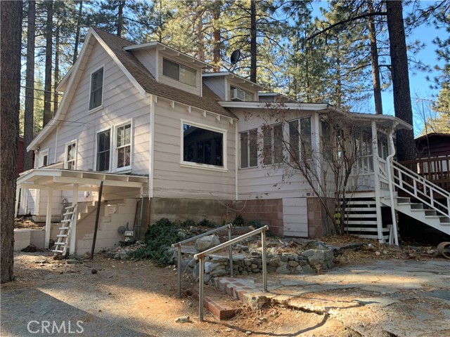 Detail Gallery Image 1 of 17 For 1507 Irene St, Wrightwood,  CA 92397 - 2 Beds | 2 Baths