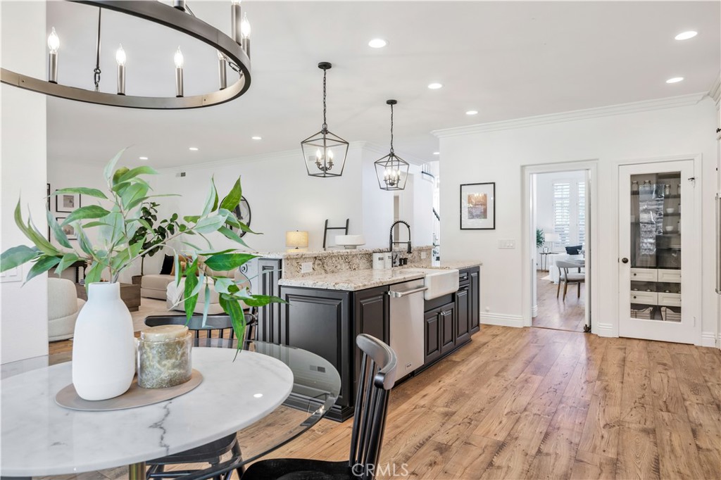 MLS #OC25251962 image #16