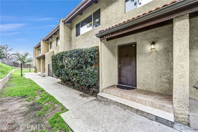 Detail Gallery Image 28 of 29 For 9637 via Rimini #121,  Burbank,  CA 91504 - 3 Beds | 3 Baths