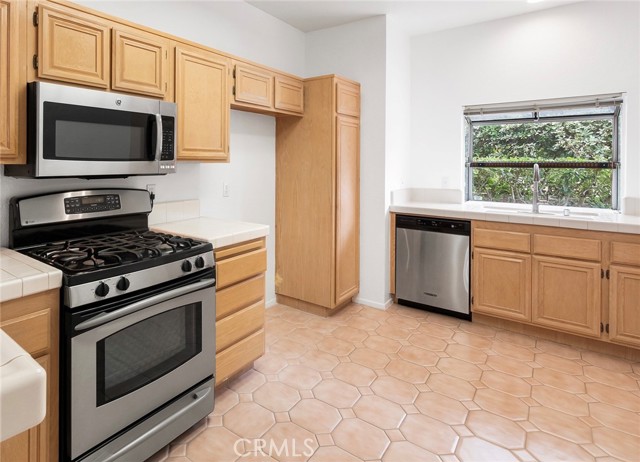 5533 Spanish Oak Lane, E photo 6