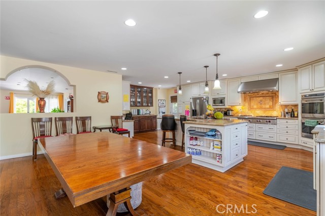  Commercial for Sale in Thousand Oaks, California