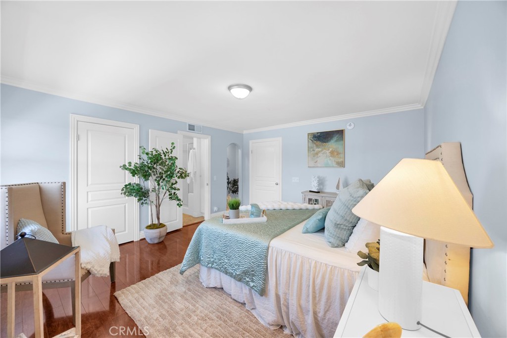 MLS #OC26138528 image #24