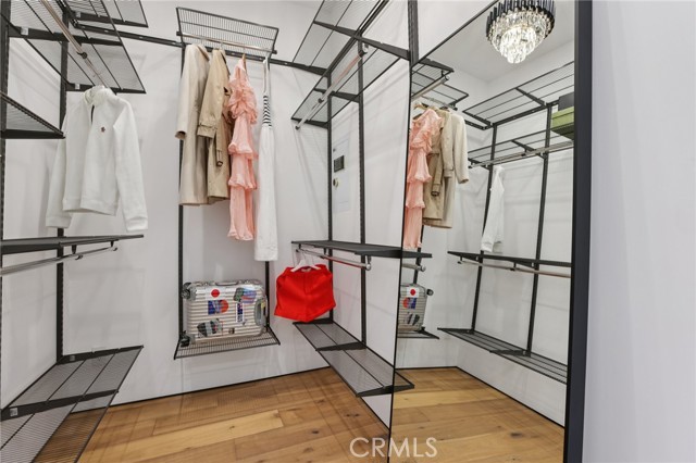 Image 32 of 69 For 5407 Via Del Valle