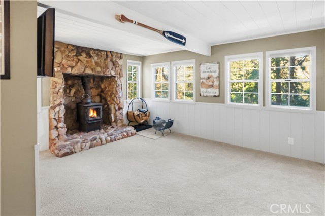 Detail Gallery Image 24 of 72 For 174 Golf Course Rd, Lake Arrowhead,  CA 92352 - 4 Beds | 3/1 Baths