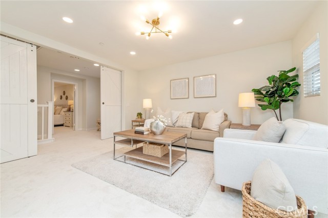 Detail Gallery Image 22 of 47 For 7114 Beckett Field, Corona,  CA 92880 - 3 Beds | 3 Baths