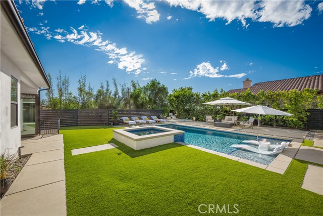 Detail Gallery Image 20 of 64 For 2318 Vista Grande, Vista,  CA 92084 - 5 Beds | 4 Baths