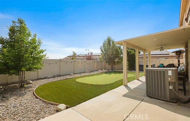 17995 Lacebark Court, San Bernardino CA: https://media.crmls.org/medias/99152efc-df31-43c1-992c-f41b552b2da8.jpg