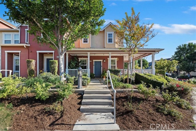 8119 W Preserve, Chino CA: https://media.crmls.org/medias/99161074-1658-4532-9b2d-2af483109138.jpg