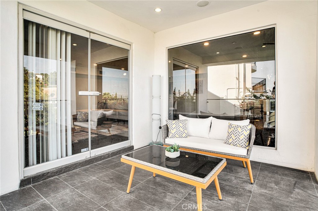 14721 Round Valley DriveSherman Oaks img 22
