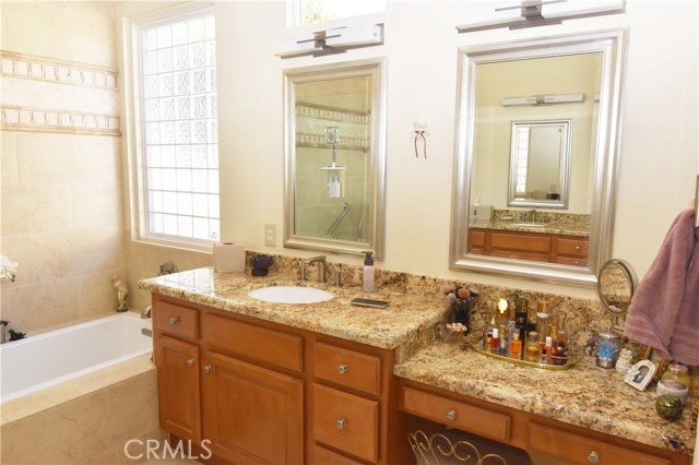 Detail Gallery Image 16 of 50 For 24622 Gleneagles, Corona,  CA 92883 - 2 Beds | 2/1 Baths