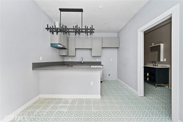 Detail Gallery Image 34 of 35 For 15688 Kingswood, Victorville,  CA 92392 - 4 Beds | 3 Baths