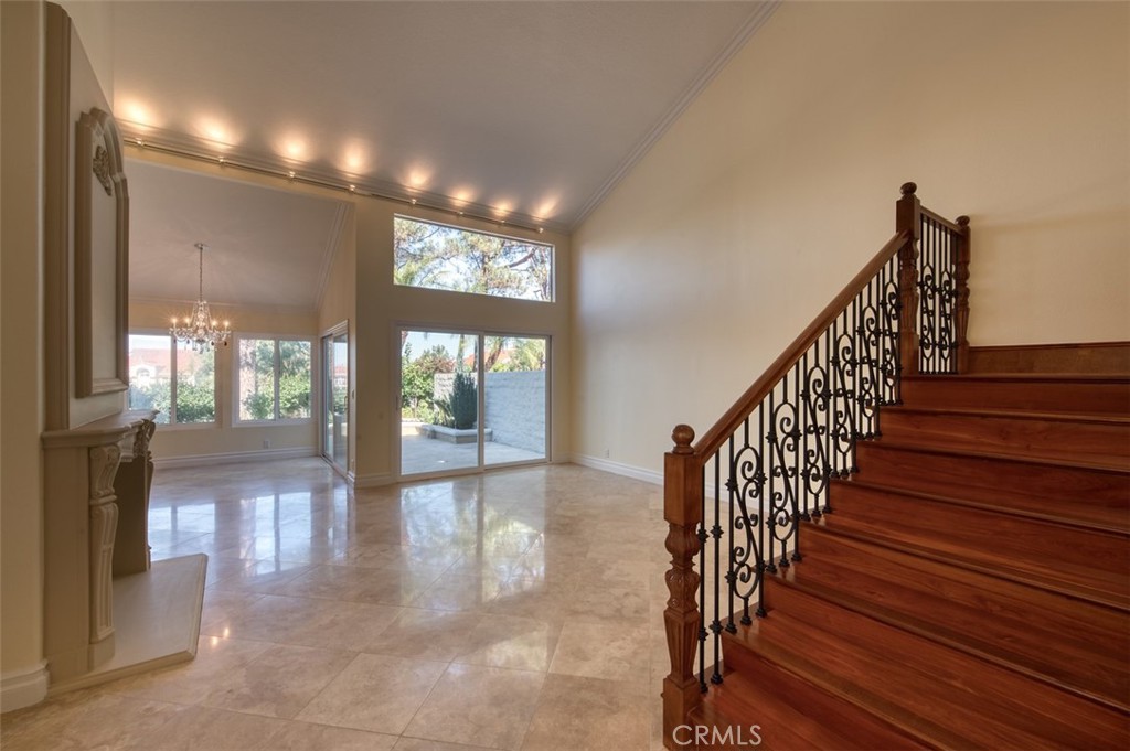 MLS #OC25241861 image #7