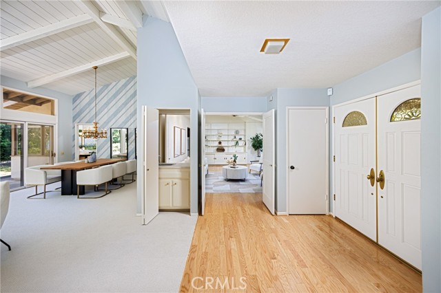 Detail Gallery Image 7 of 35 For 3620 Catamaran Dr, Corona Del Mar,  CA 92625 - 4 Beds | 2/1 Baths