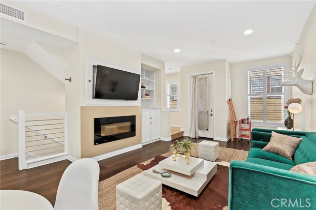 MLS #SB25239368 image #8