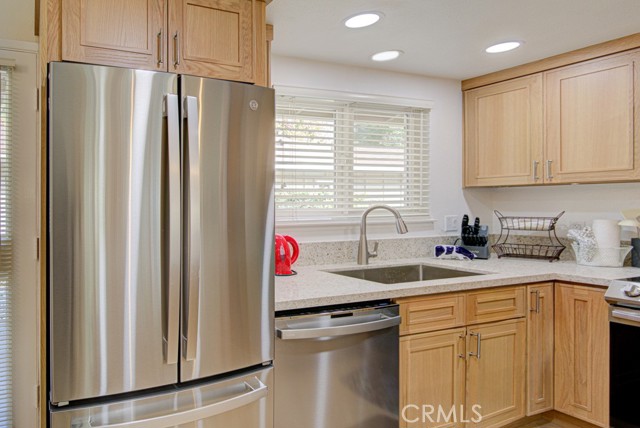 122 Via Estrada, Laguna Woods CA: https://media.crmls.org/medias/991b3d68-27d5-4efb-828b-fdc8f2c0f684.jpg