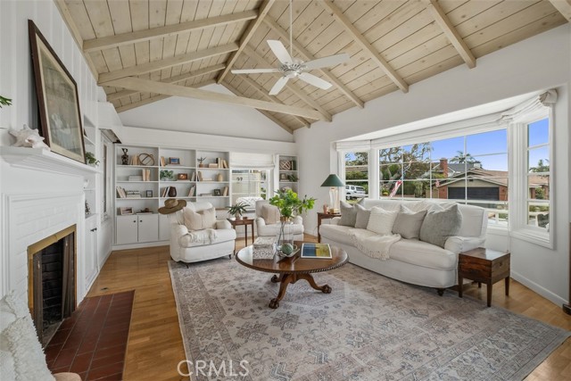 Detail Gallery Image 5 of 49 For 27 S La Senda Dr, Laguna Beach,  CA 92651 - 4 Beds | 3 Baths