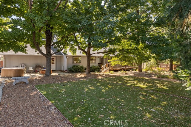 1585 Gate Lane, Paradise CA: https://media.crmls.org/medias/991b8008-e8de-40a3-801a-3aaccb5fcef3.jpg