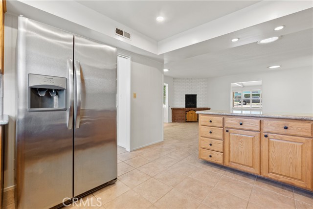 Detail Gallery Image 9 of 47 For 425 Calle De Castellana, Redondo Beach,  CA 90277 - 4 Beds | 2/1 Baths
