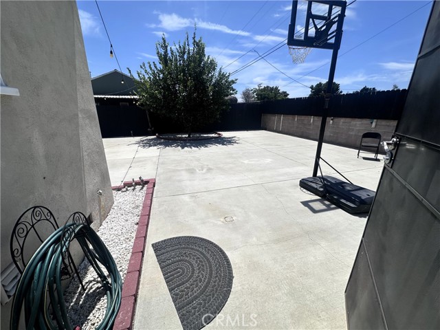 Detail Gallery Image 12 of 15 For 836 N Millard Ave, Rialto,  CA 92376 - 3 Beds | 1/1 Baths