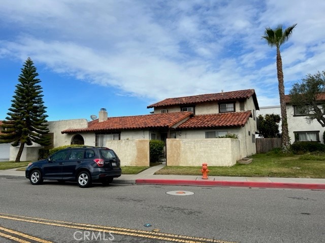 MLS# OC23081828