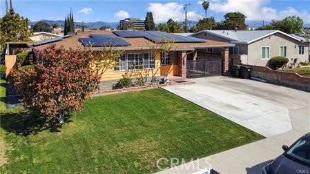 2517 E Walnut Creek, West Covina CA: https://media.crmls.org/medias/991d7ca7-a79e-407a-82f9-926b15e86938.jpg