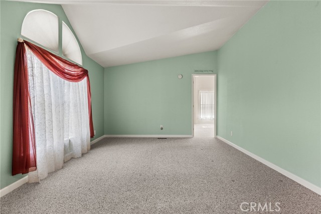 Detail Gallery Image 2 of 26 For 1675 Manzanita Ave #101,  Chico,  CA 95926 - 3 Beds | 2 Baths