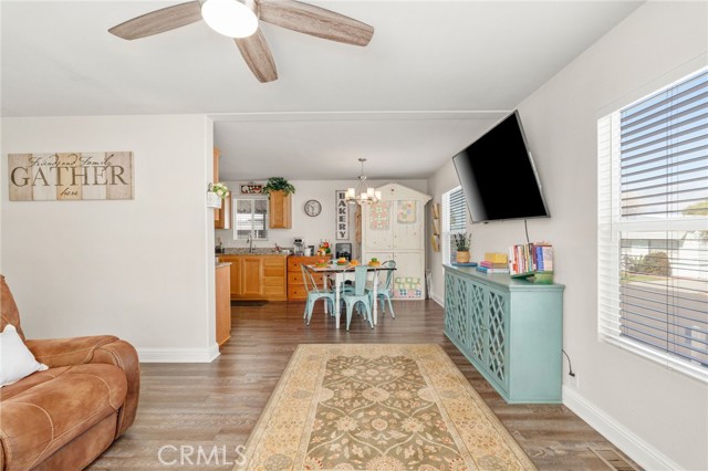 Detail Gallery Image 15 of 42 For 21100 State St #298,  San Jacinto,  CA 92583 - 3 Beds | 2 Baths