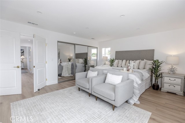 17101 Dearborn Street, Northridge CA: https://media.crmls.org/medias/991fcf5c-c231-4a47-b72a-7f0d4e1f381c.jpg