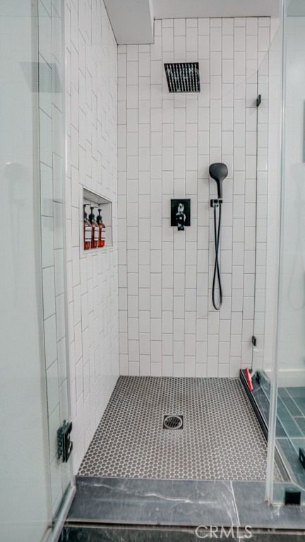 231 W Cedar Avenue, Burbank CA: https://media.crmls.org/medias/99200bf0-7904-4568-845e-5616b6f88d4f.jpg