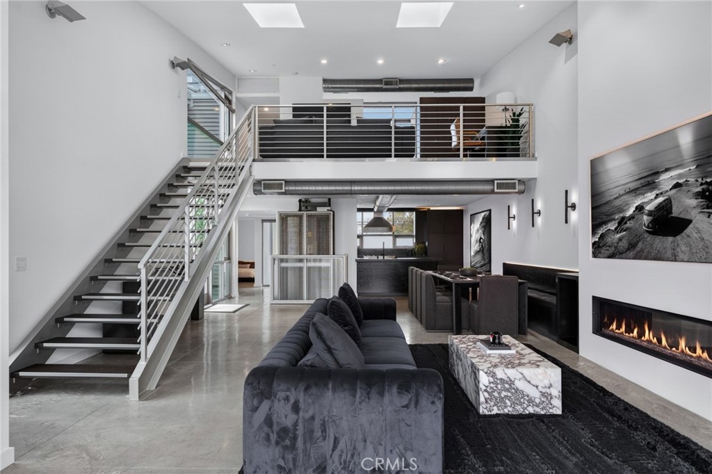 MLS #OC26130304 image #10