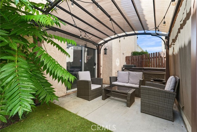 Detail Gallery Image 41 of 48 For 9400 1/2 Noble, North Hills,  CA 91343 - 5 Beds | 3 Baths