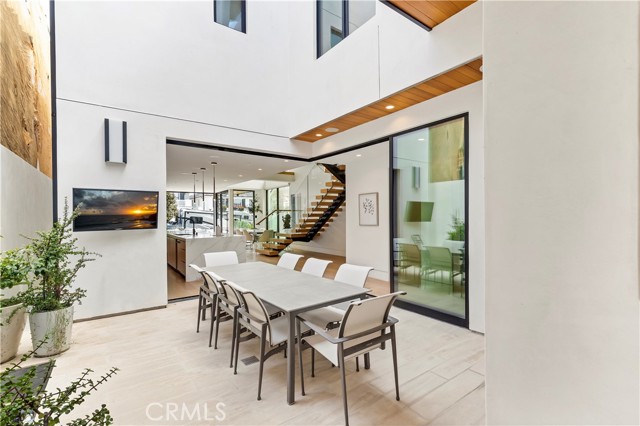 Detail Gallery Image 22 of 62 For 221 Heliotrope Ave, Corona Del Mar,  CA 92625 - 4 Beds | 5/1 Baths