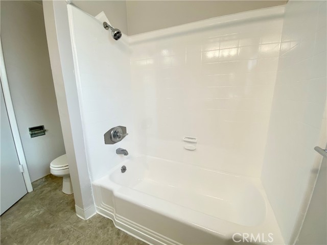 Detail Gallery Image 11 of 12 For 3335 Triangle Pl #6,  Glendale,  CA 91208 - 1 Beds | 1 Baths