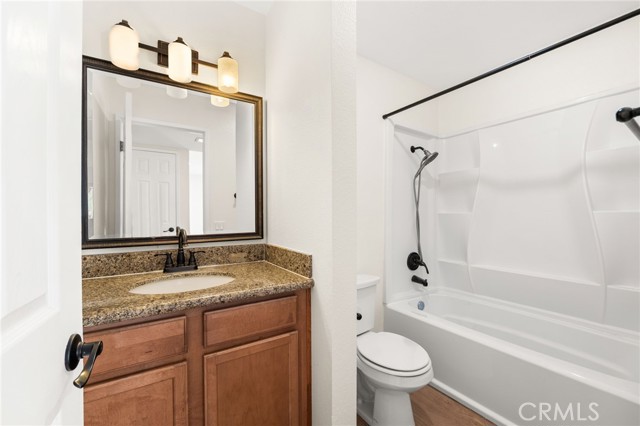 Detail Gallery Image 8 of 18 For 1329 Massachusetts #202,  Riverside,  CA 92507 - 1 Beds | 1 Baths