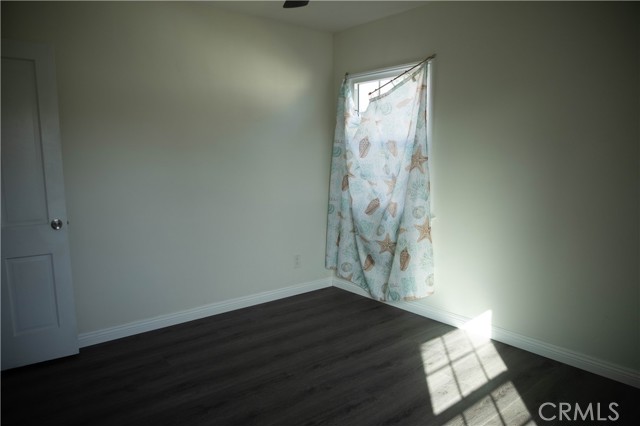 Detail Gallery Image 25 of 51 For 9726 Kauffman Ave, South Gate,  CA 91355 - 2 Beds | 1 Baths