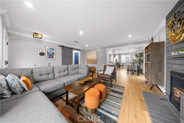 22361 Torino, Laguna Hills CA: https://media.crmls.org/medias/9922ff81-8238-475d-8181-324ec3c0cd64.jpg