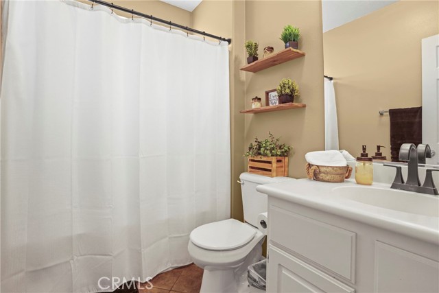 Detail Gallery Image 10 of 46 For 1241 Reinhart St, San Jacinto,  CA 92583 - 5 Beds | 3 Baths