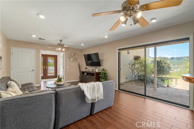 3560 Gopher Canyon Road, Vista, California 92084, 3 Bedrooms Bedrooms, ,3 BathroomsBathrooms,Residential,For Sale,Gopher Canyon Road,SW24063966