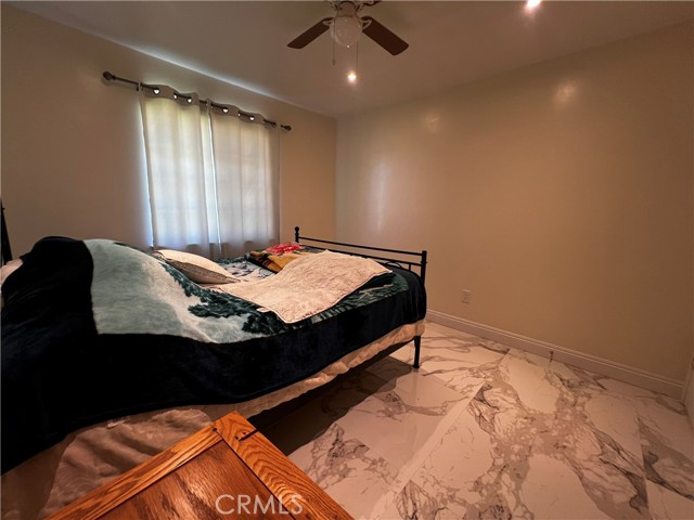 41060 158th E Street, Lake Los Angeles CA: https://media.crmls.org/medias/99255684-6e65-416e-9336-8144adc33cd5.jpg
