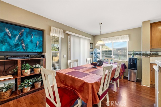 Detail Gallery Image 17 of 43 For 1549 Thomas Dr, Lancaster,  CA 93535 - 4 Beds | 3 Baths