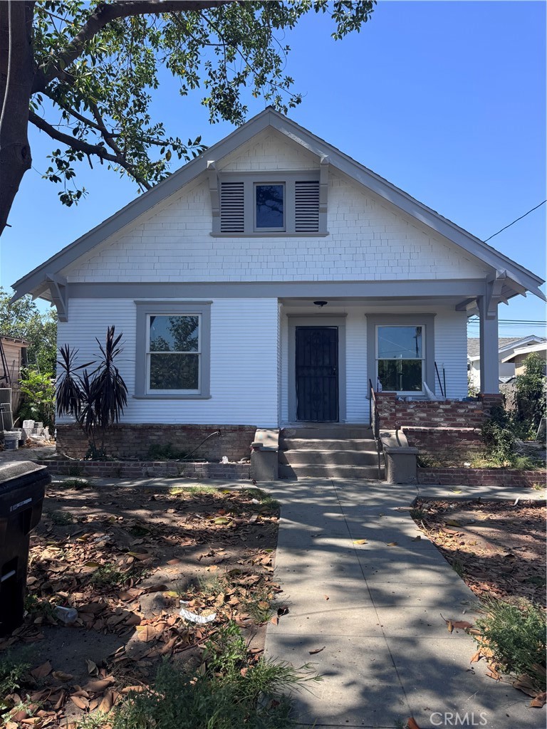 759 W Monterey
