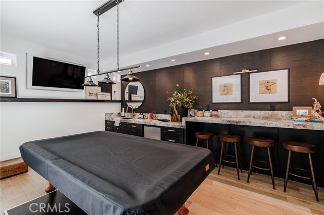1111 Manhattan Ave, Hermosa Beach CA: https://media.crmls.org/medias/9928d9cc-a64e-49c7-bd55-e6b6883a5534.jpg