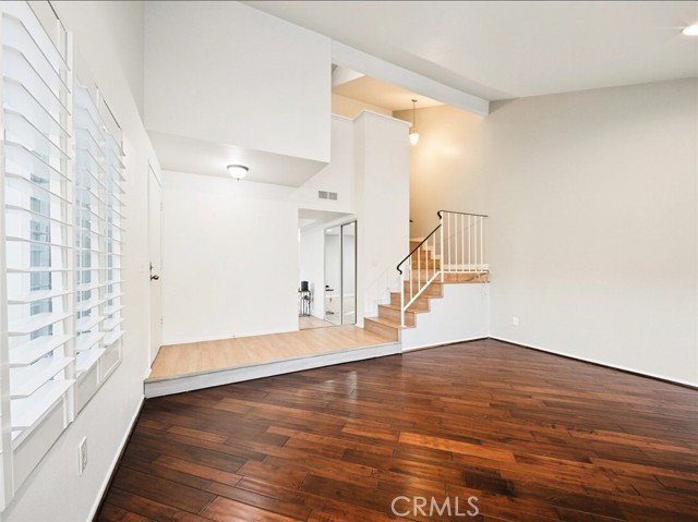 27564 Rondell photo 7